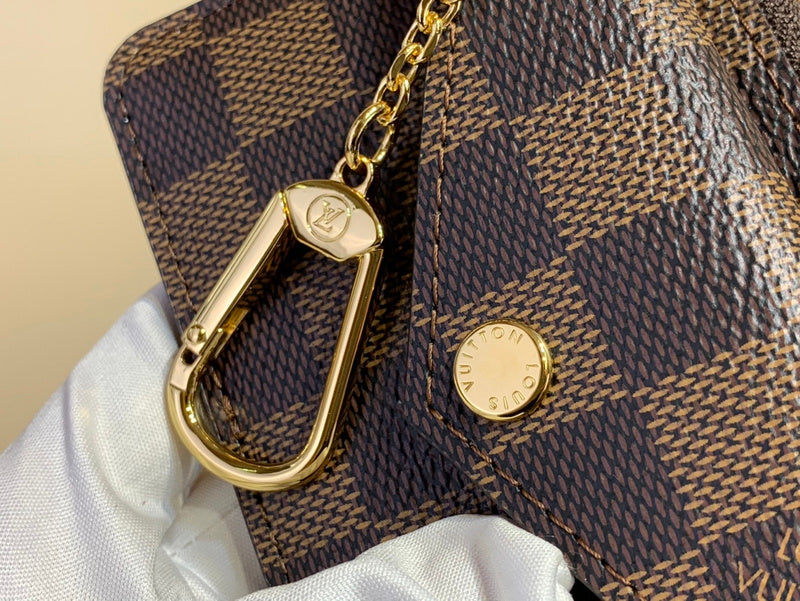 COZY - LOV Wallets - 247