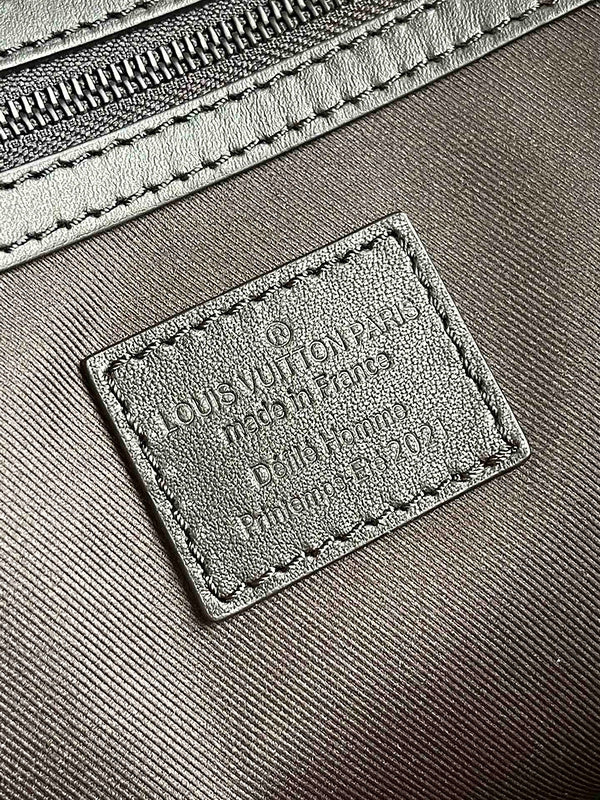 JB - LOV Travel Bags - 125