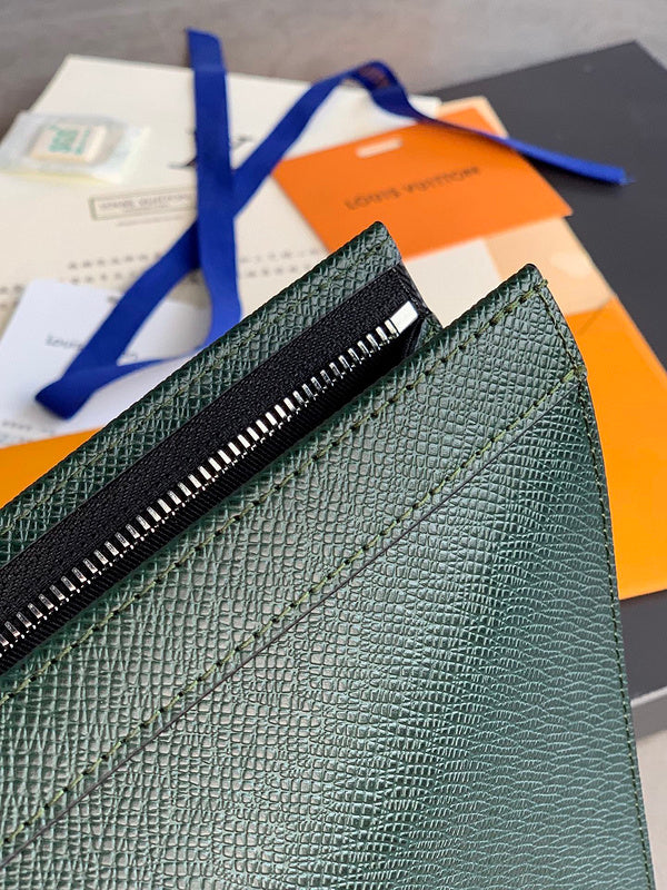 COZY - LOV Wallets - 464