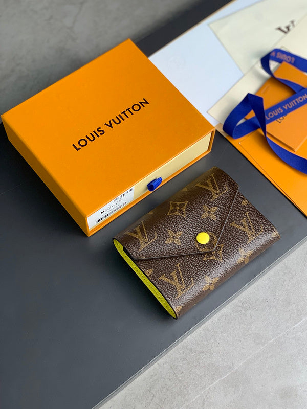 COZY - LOV Wallets - 273