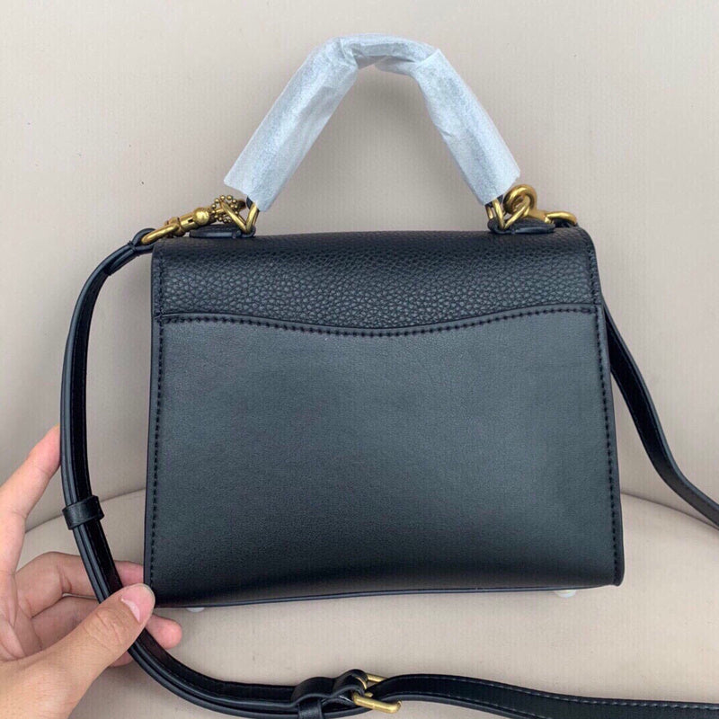 COZY - CAH Bags - 443