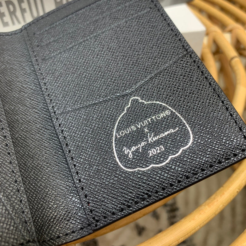 COZY BAGS - LOV Card Case - 026