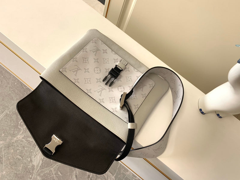 COZY - LV Bags - 3996
