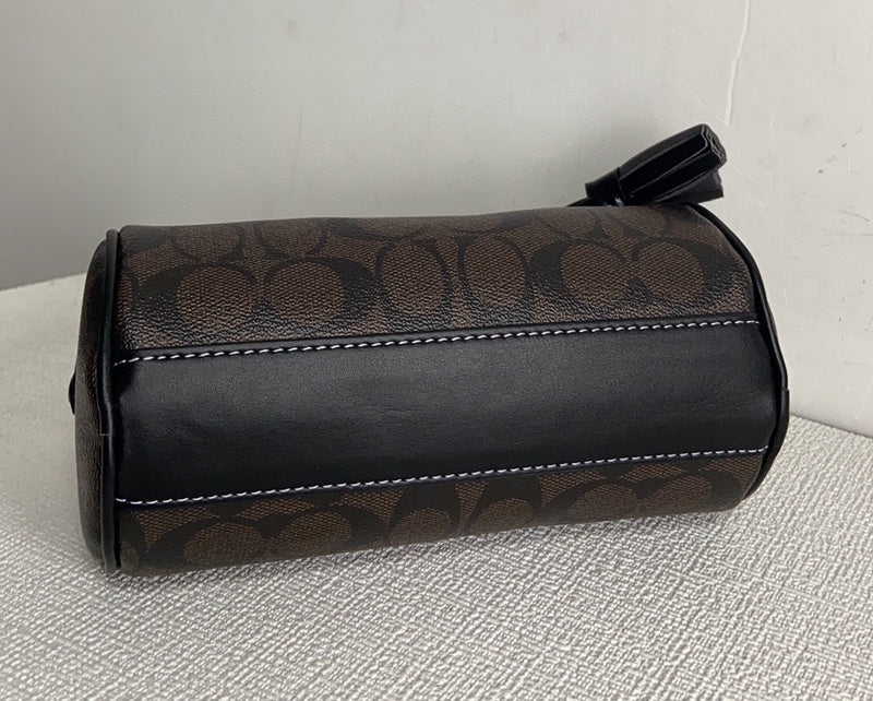 COZY - CAH Bags - 189