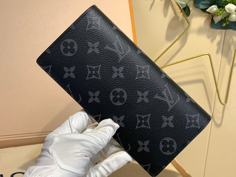 COZY - LOV Wallets - 460