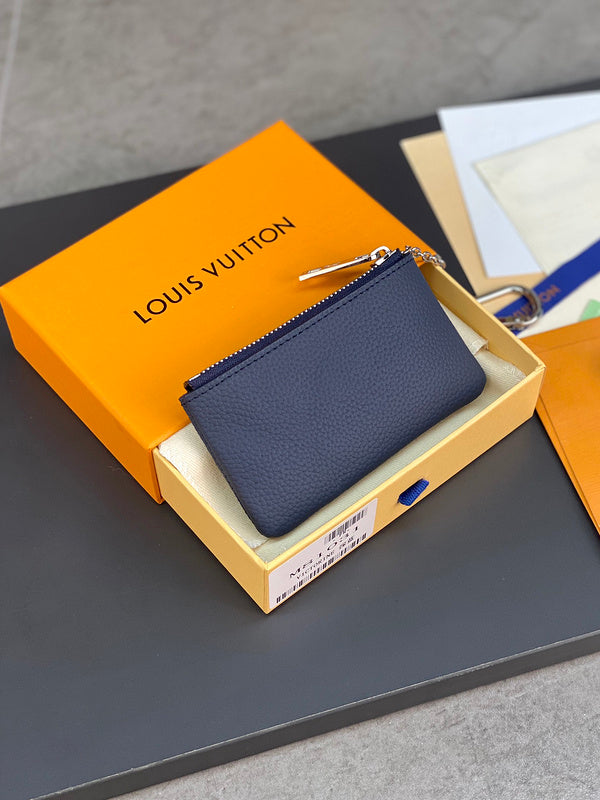 COZY - LOV Wallets - 035