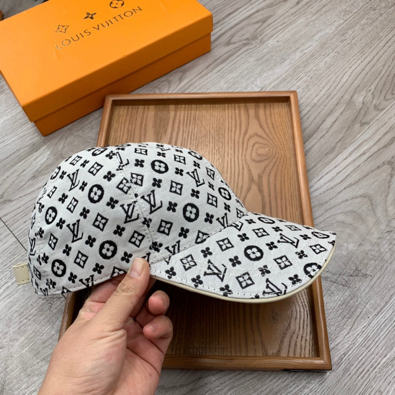 COZY BAGS - LOV Hats & Caps - 117