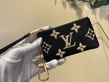 COZY BAGS - LOV Wallets - 541