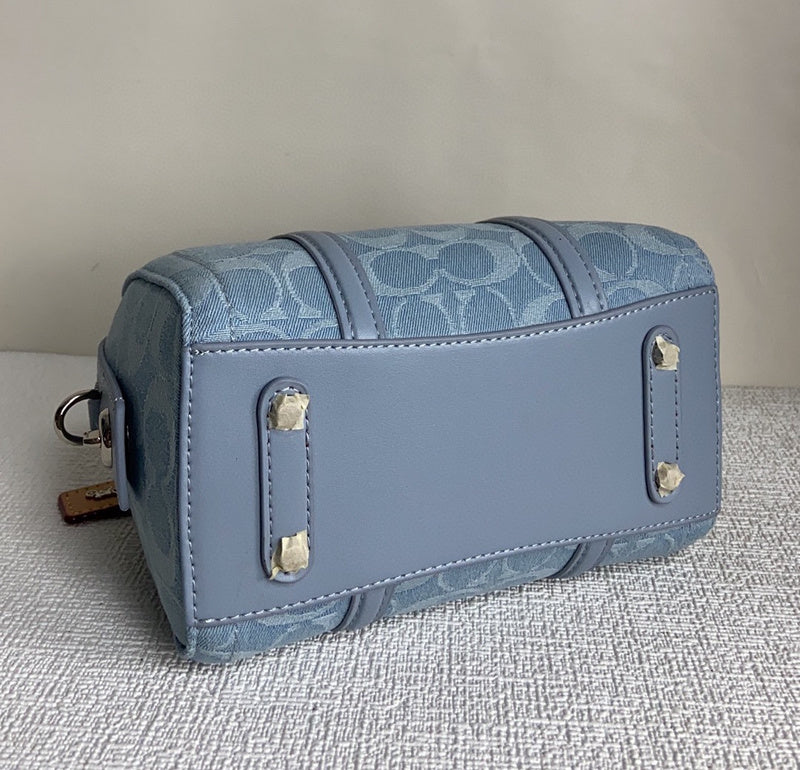COZY - CAH Bags - 143