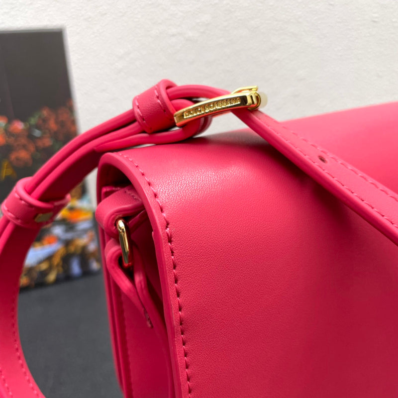 COZY - DAG Bags - 140