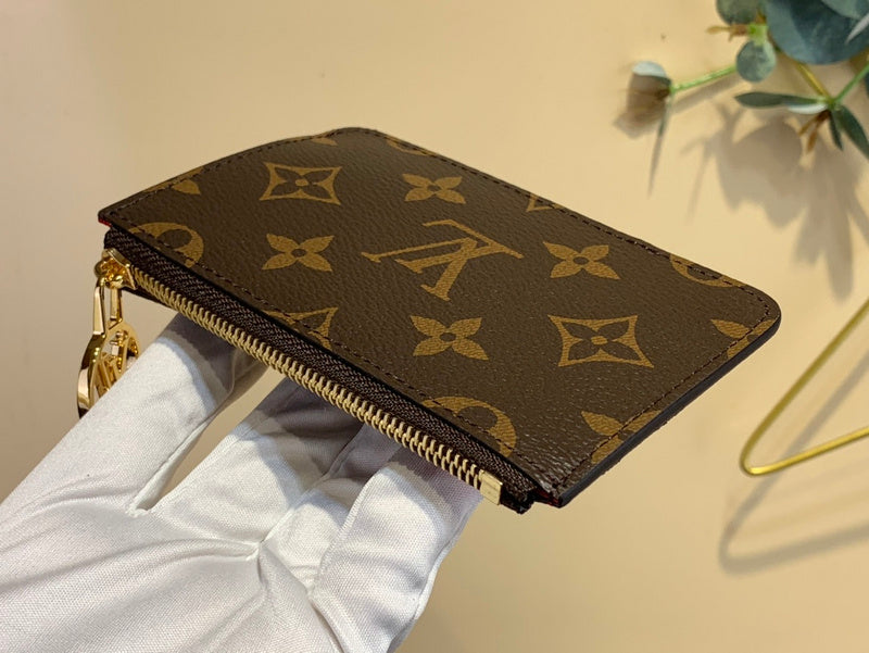 COZY - LOV Wallets - 265