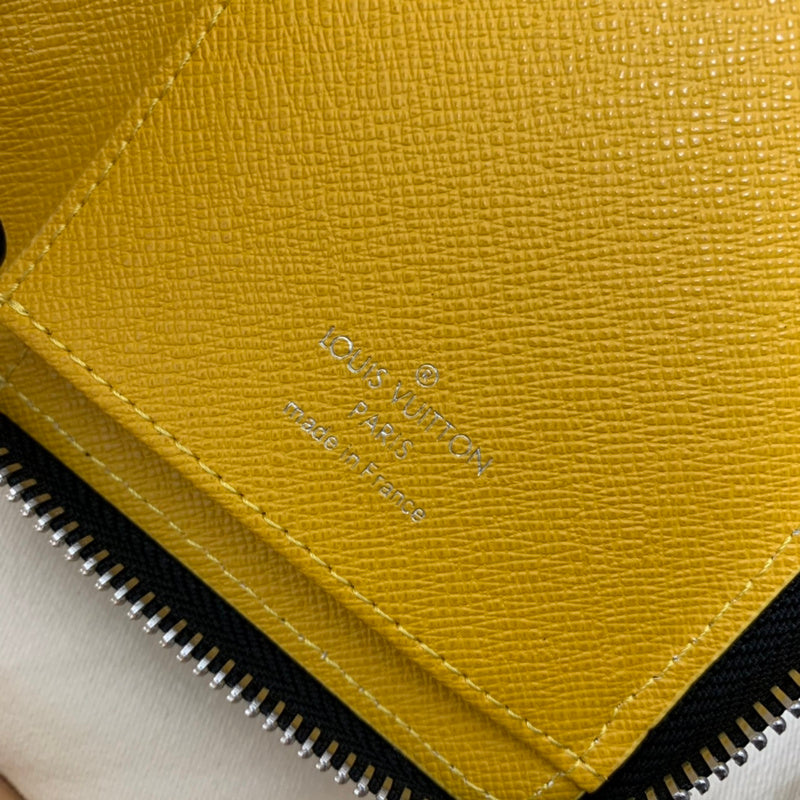 COZY BAGS - LOV Wallets - 651