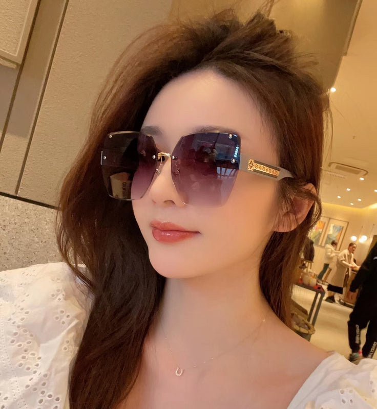 COZY BAGS - LOV Sunglasses - 020