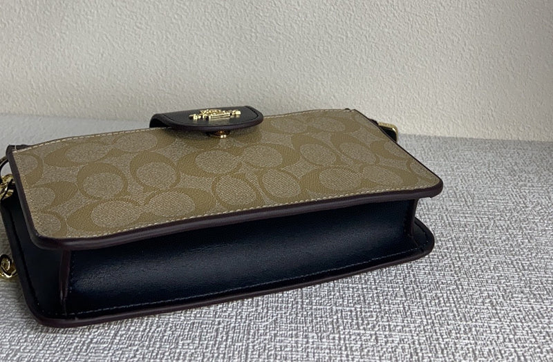 COZY - CAH Bags - 018