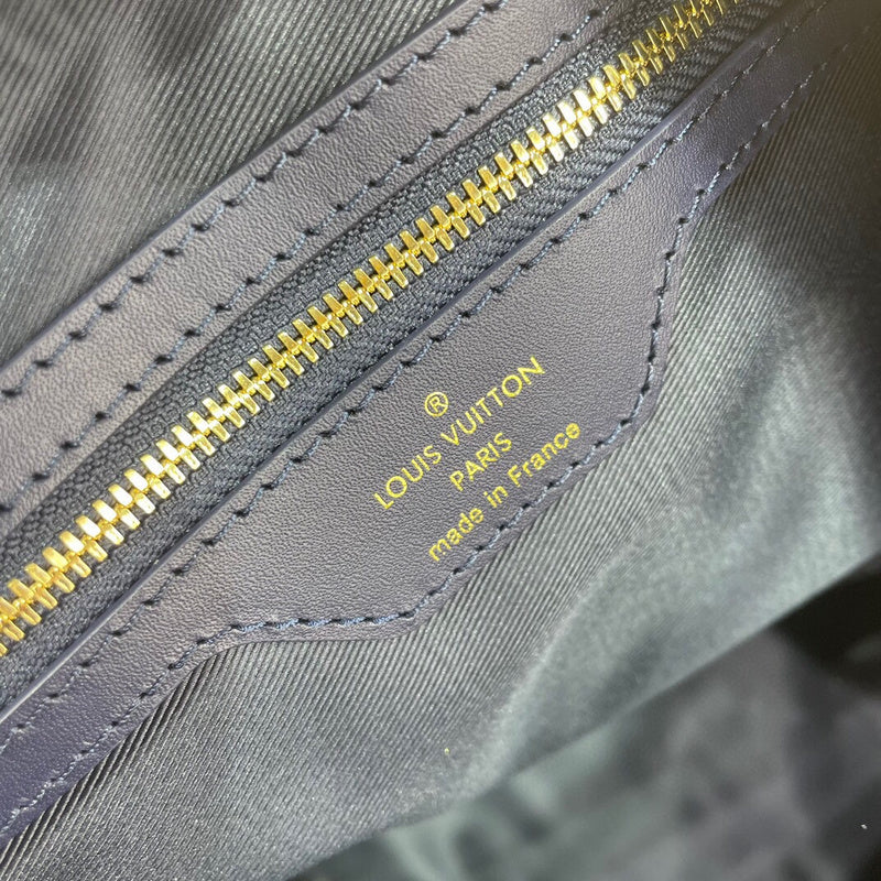JB - LOV Travel Bags - 016
