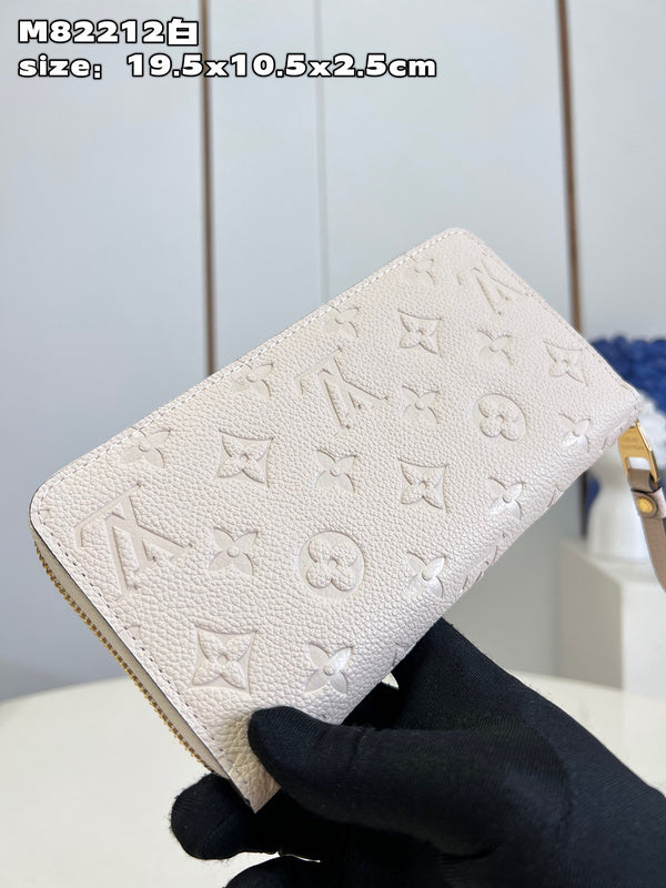 COZY - LOV Wallets - 183