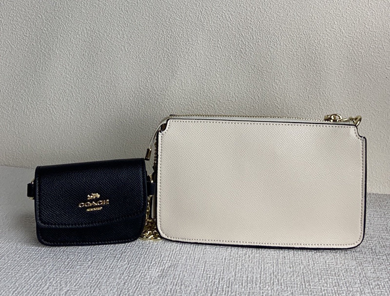 COZY - CAH Bags - 042