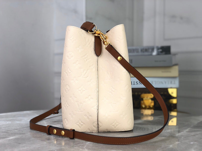 COZY - LV Bags - 4944