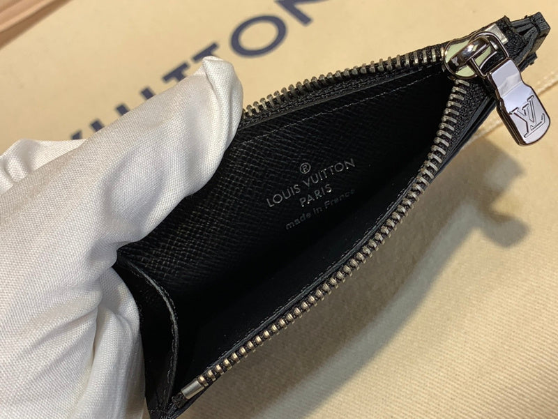 COZY - LOV Wallets - 201