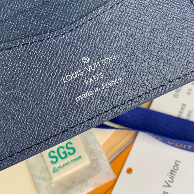 COZY - LOV Wallets - 437