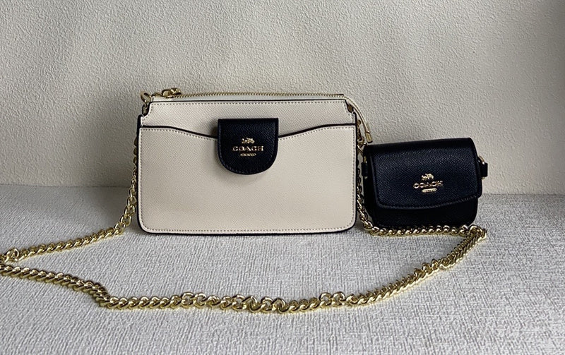 COZY - CAH Bags - 042
