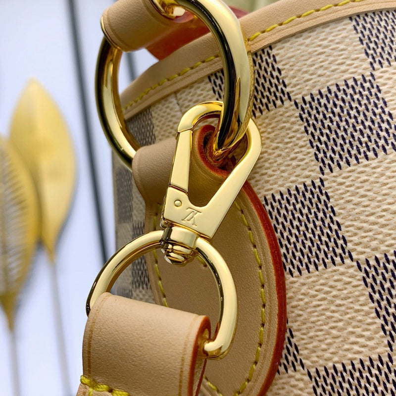 COZY - LV Bags - 2399