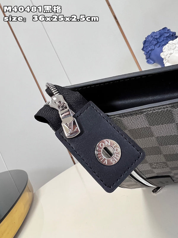 COZY - LOV Wallets - 078