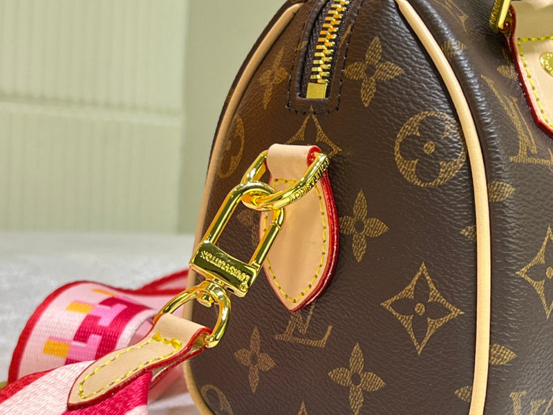 COZY BAGS - GUKI Women Bags - 1529