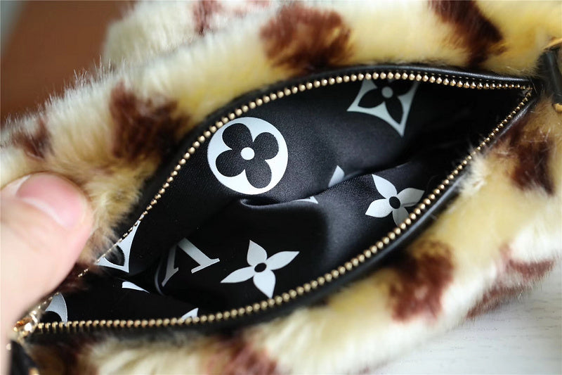 COZY - LOV Lady Bags - 1994