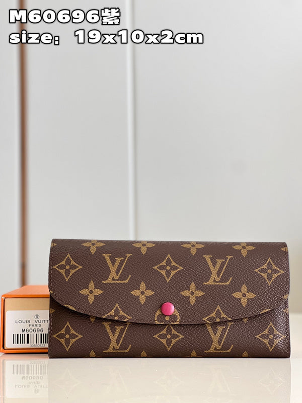 COZY - LOV Wallets - 340