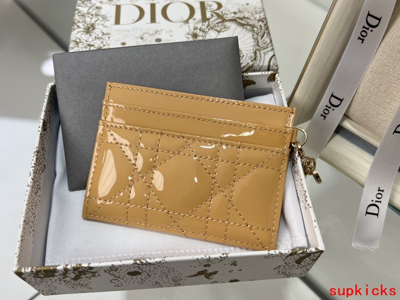 COZY BAGS - Mix Wallets - 245