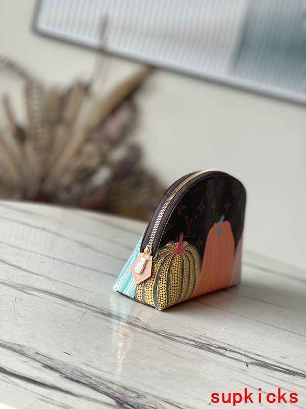 COZY BAGS - Mix Wallets - 225