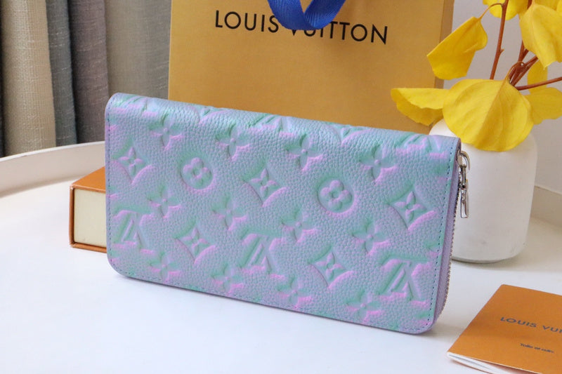 COZY - LOV Wallets - 502