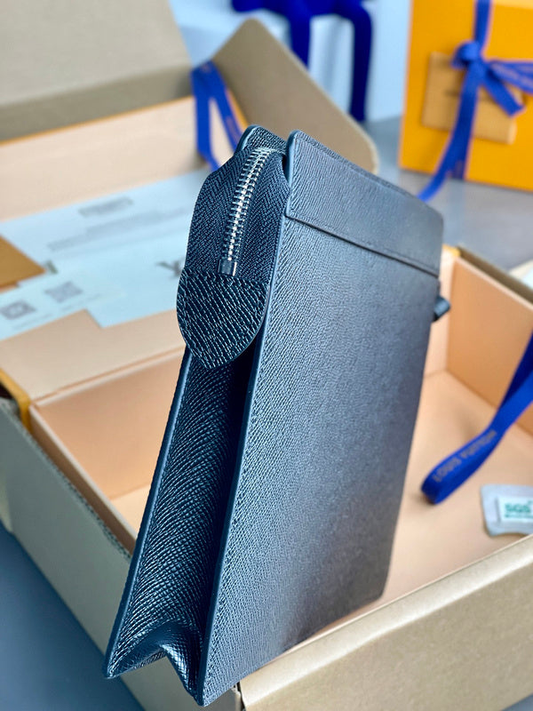 COZY - LOV Wallets - 392