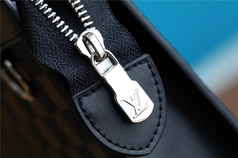COZY BAGS - LOV Handbags - 131