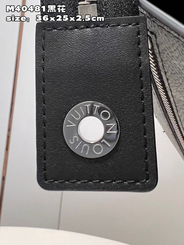 COZY - LOV Wallets - 080