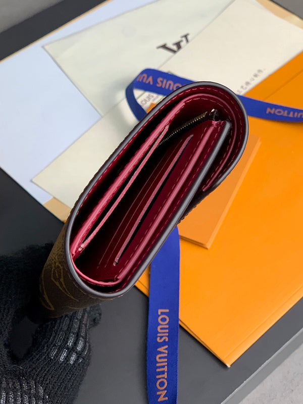 COZY - LOV Wallets - 287