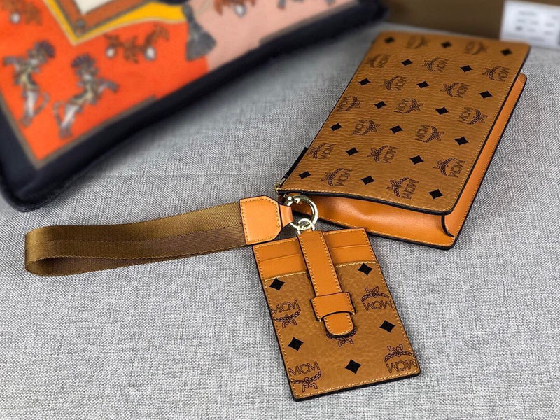COZY - MQM Wallets - 006