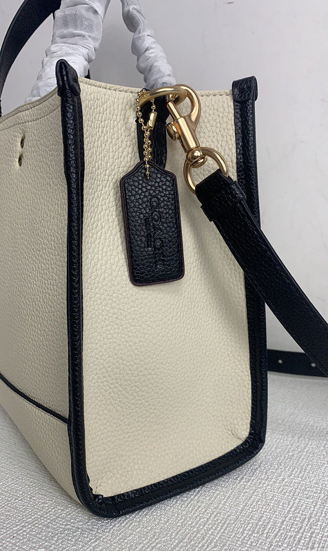 COZY - CAH Bags - 410
