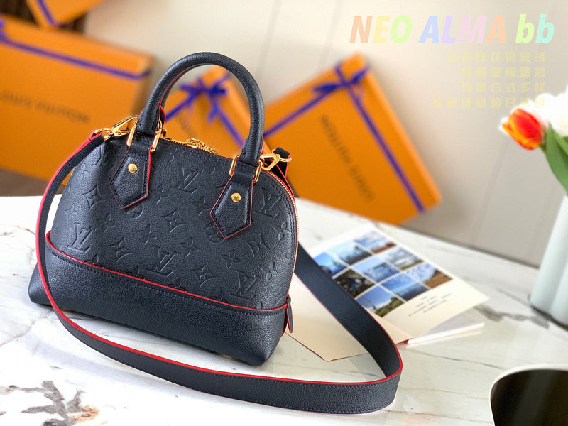 COZY BAGS - LOV Bags - 2003