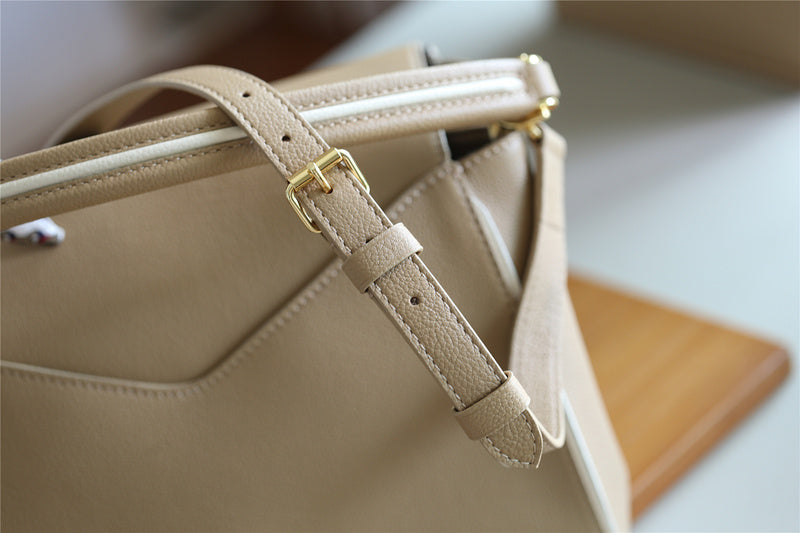 COZY - LOV Lady Bags - 1800