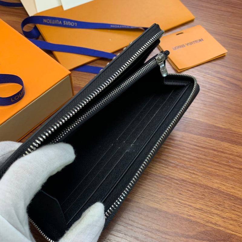 COZY BAGS - LOV Wallets - 566