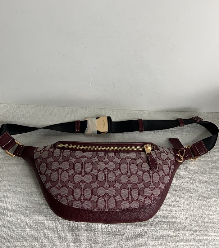 COZY - CAH Bags - 307