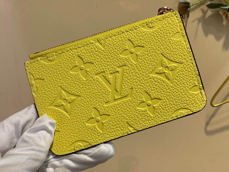 COZY - LOV Wallets - 255