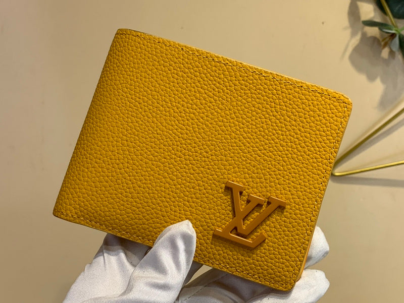 COZY - LOV Wallets - 230