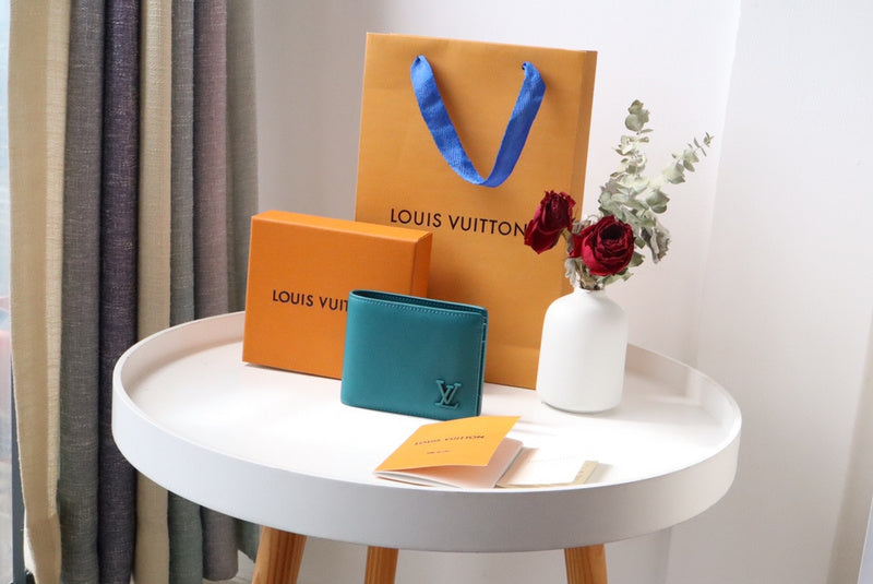 COZY BAGS - LOV Wallets - 642