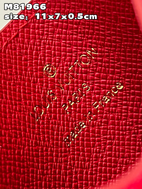 COZY - LOV Wallets - 370