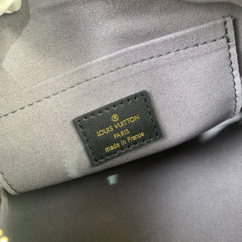 JB - LOV Travel Bags - 022