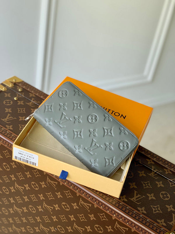 COZY - LOV Wallets - 350