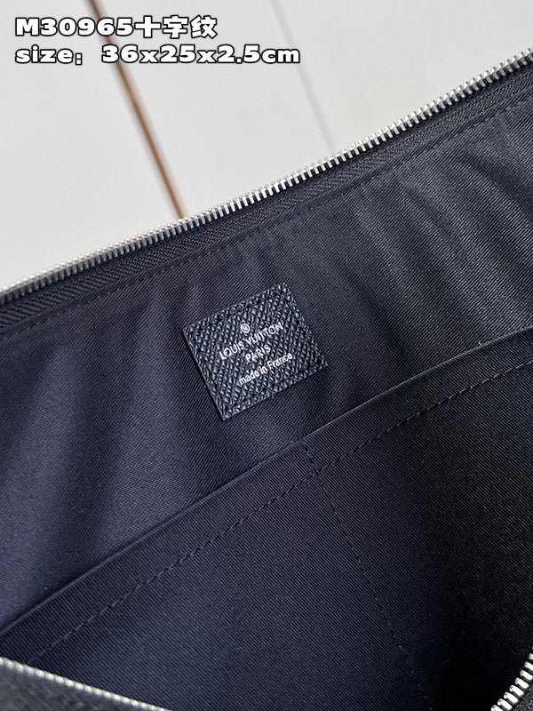 COZY - LOV Wallets - 106